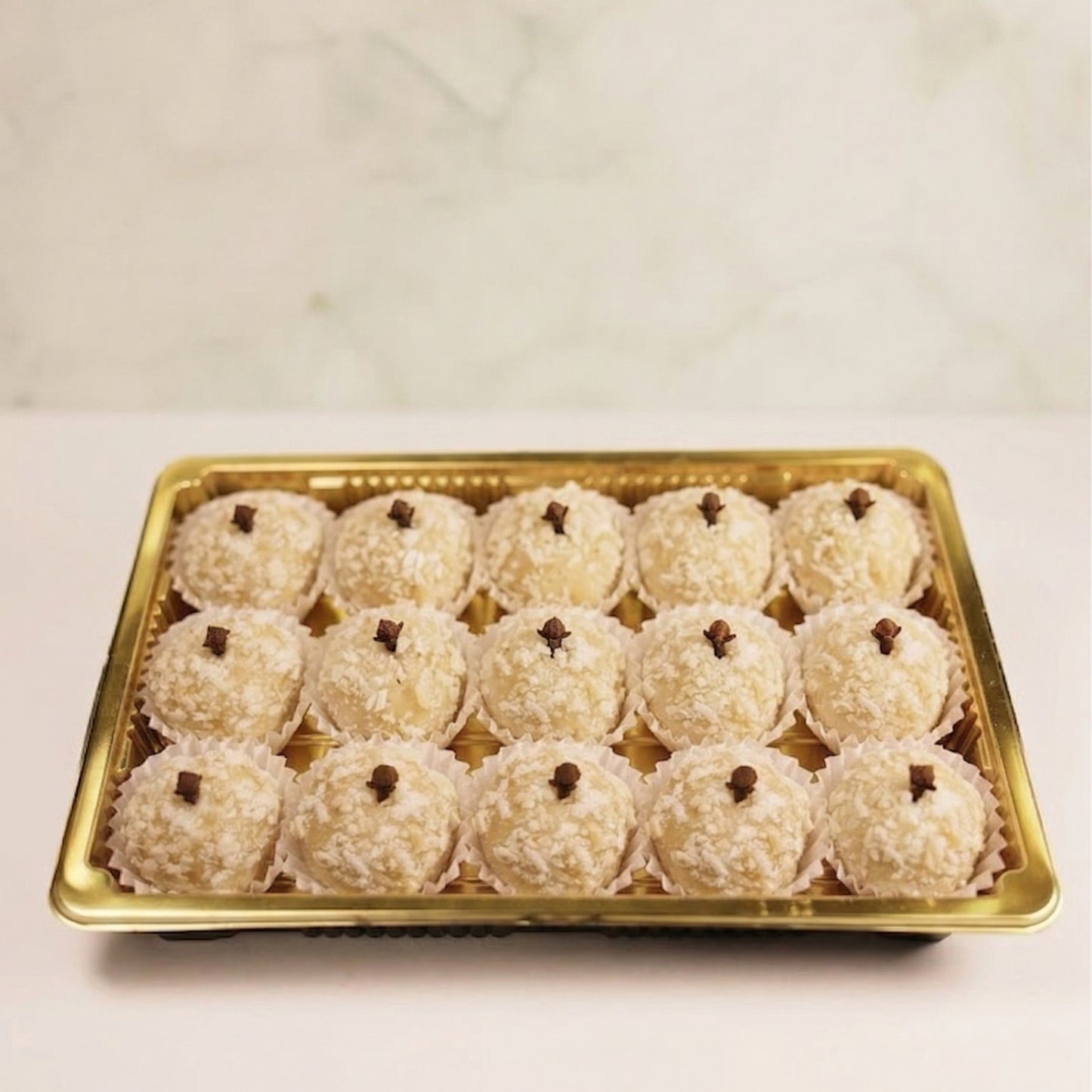 Brigadeiro de Coco — Beijinho