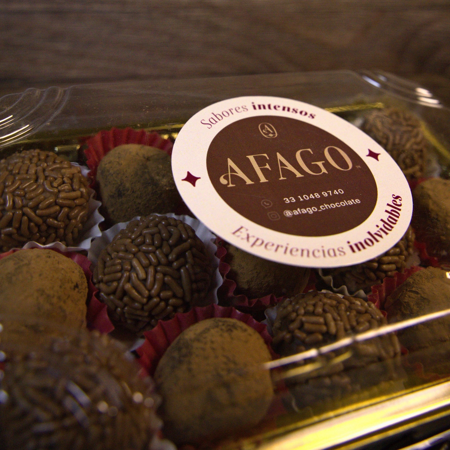 Caja mixta — Brigadeiros y Trufas